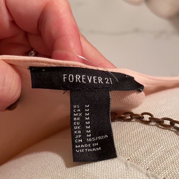 NWT FOREVER 21 SOFT PINK CAP SLEEVE CROP TOP - Picture 9 of 11